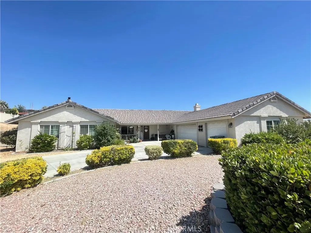 13997 Riverside, Apple Valley, CA 92307 - #1