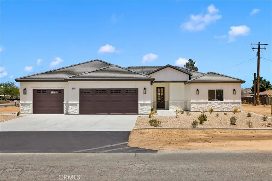20112 Sahale Road, Apple Valley, CA 92307 - #2