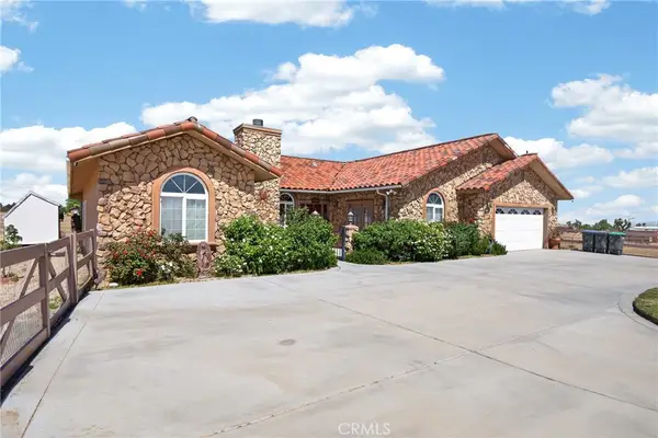 11380 Rochester, Phelan, CA 92371