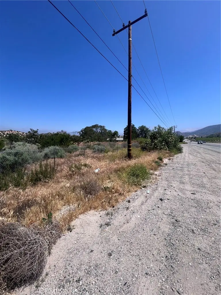 5065 Us Highway 138, Phelan, CA 92371 - #2