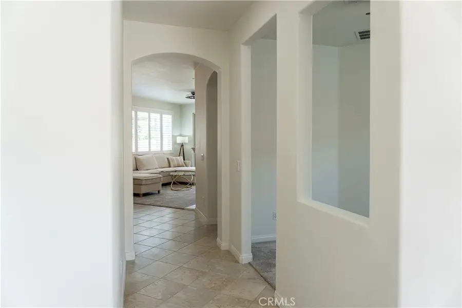 11083 Port Royale Court, Apple Valley, CA 92308 - #3