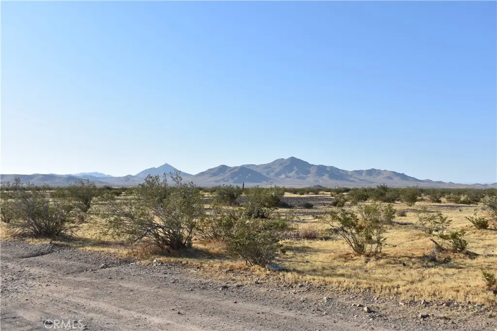 6155 Avenue H, North Antelope Valley, CA 93535 - #1