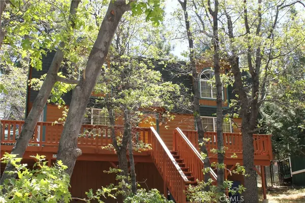 223 Vista, Sugarloaf, CA 92386