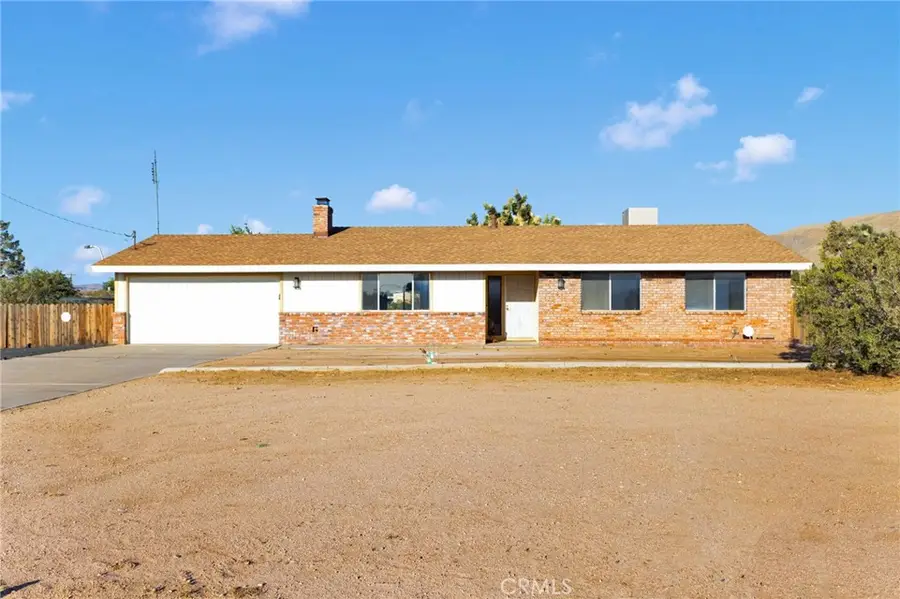 9393 Juniper, Apple Valley, CA 92308 - #2