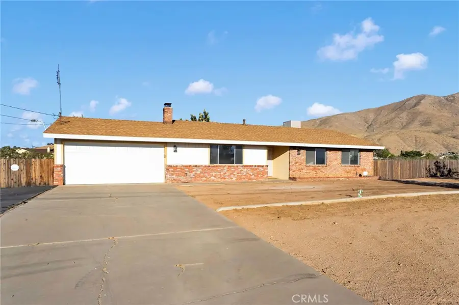 9393 Juniper, Apple Valley, CA 92308 - #3