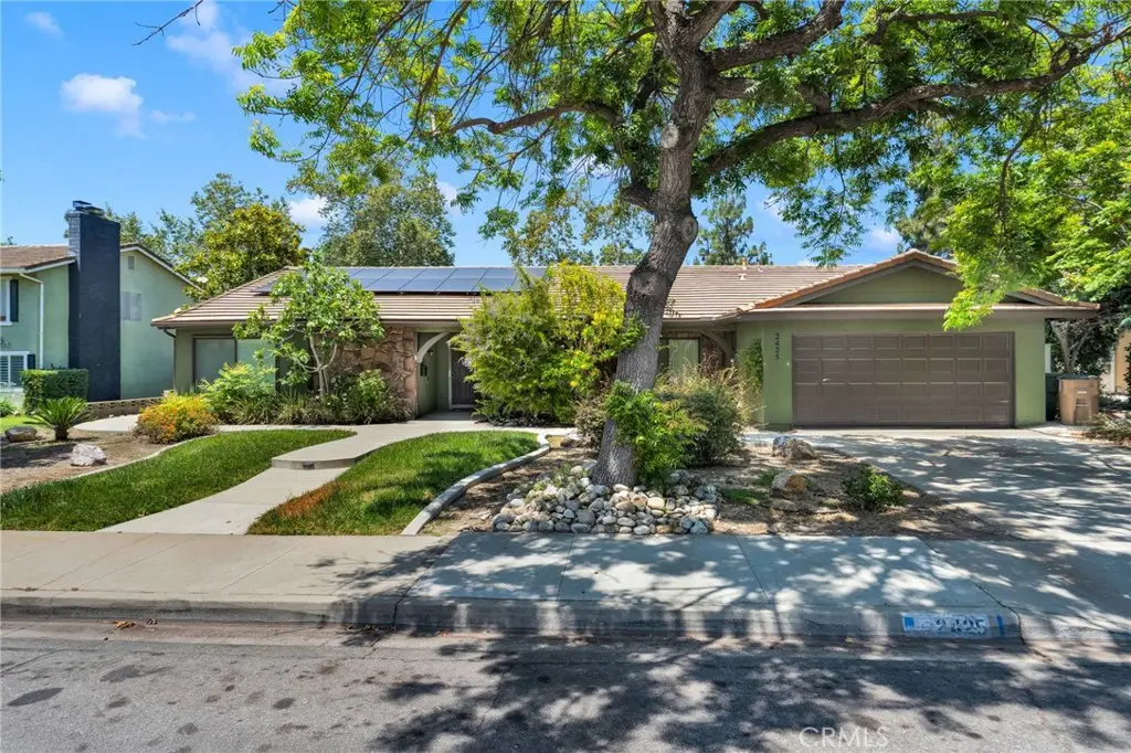 2425 San Fernando Court, Claremont, CA 91711 - #1