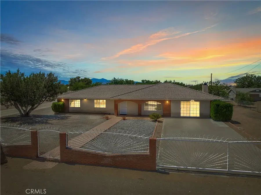 8756 Oakwood, Hesperia, CA 92345 - #3