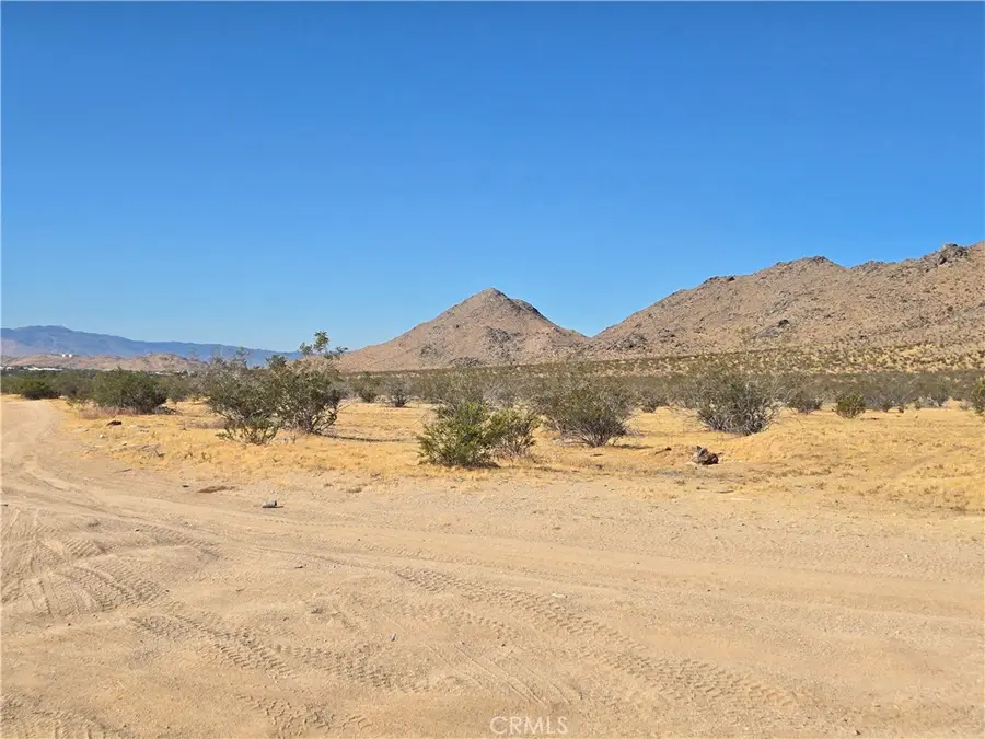 0 Falchion Rd 0472-331-03, Apple Valley, CA 92307 - #2