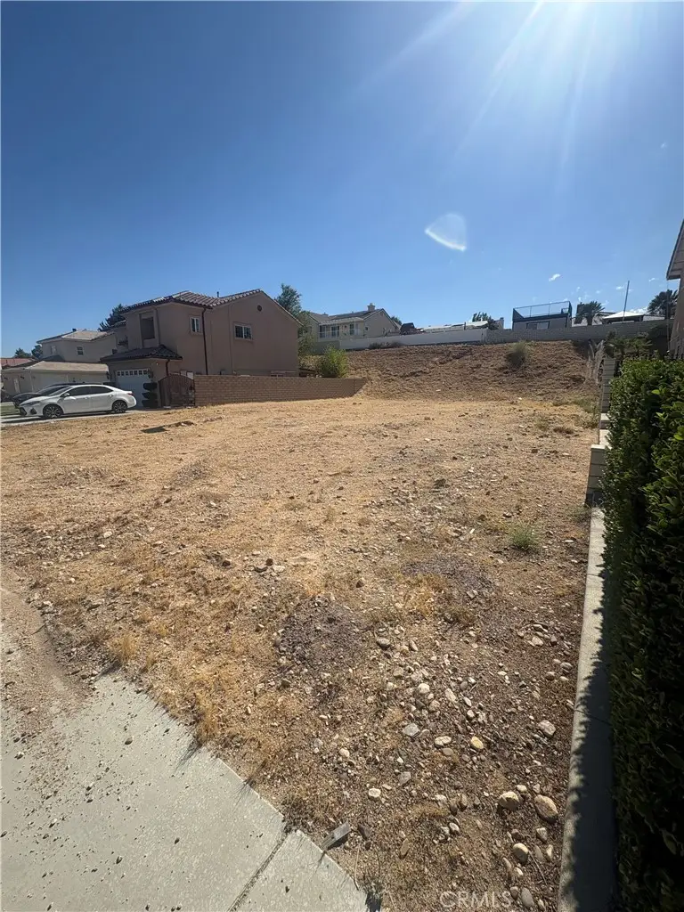 13040 Candleberry, Victorville, CA 92395 - #2