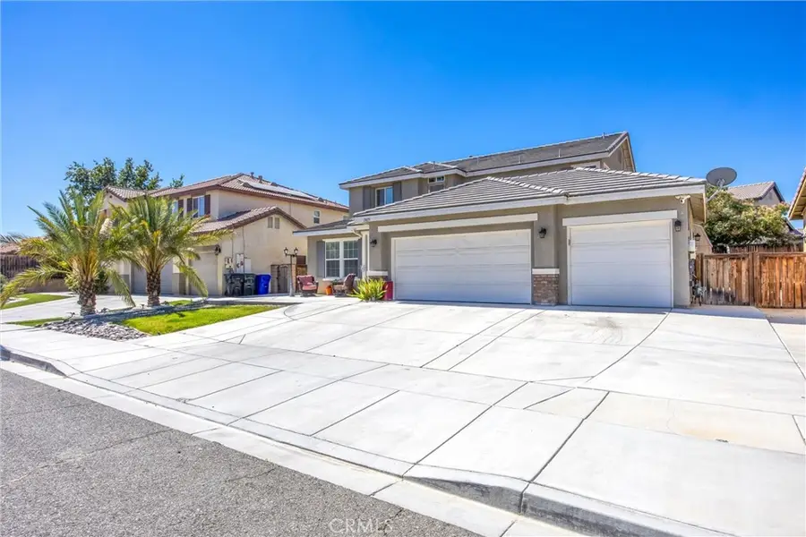 13633 Zircon Way, Victorville, CA 02394 - #3