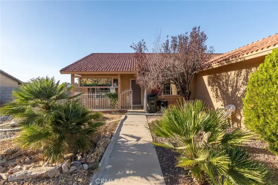 22410 Broken Lance Court, Apple Valley, CA 92307 - #3