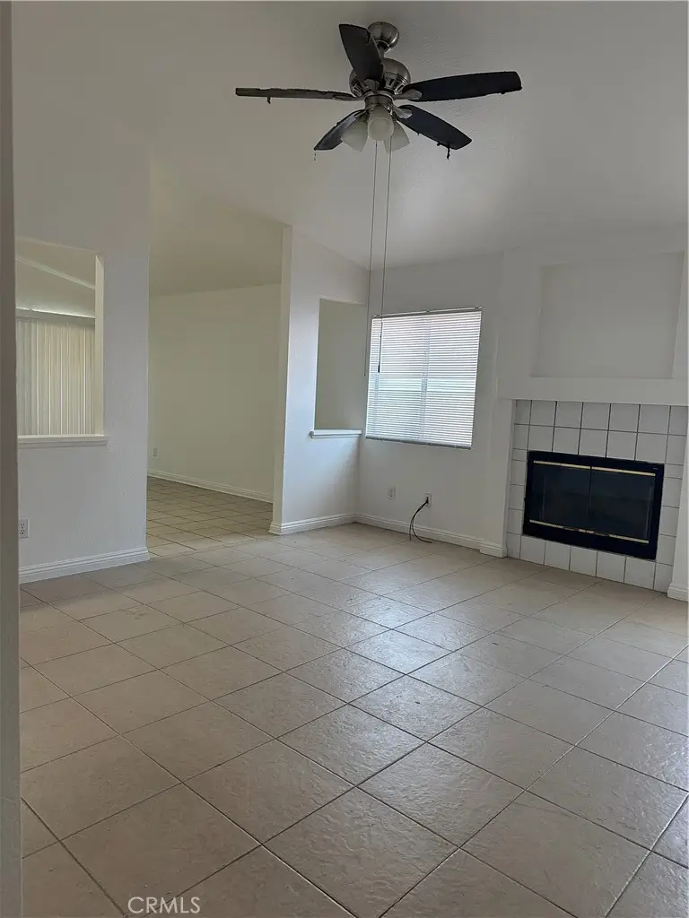 13406 Fox Run, Victorville, CA 92392 - #3