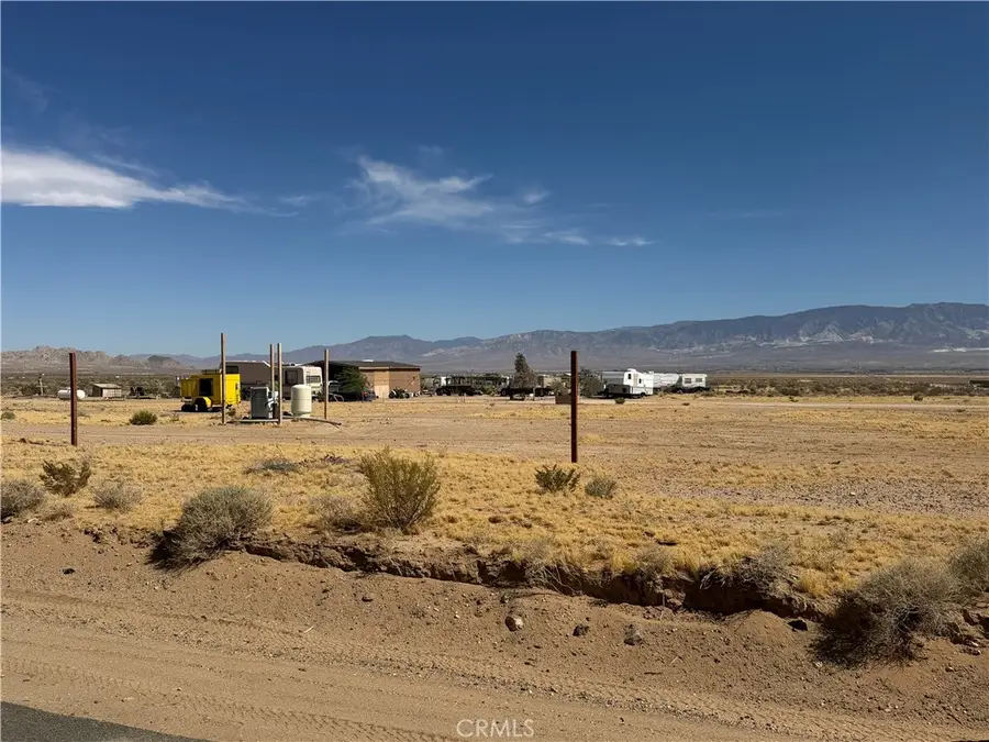 1 North Side, Lucerne Valley, CA 92356 - #2