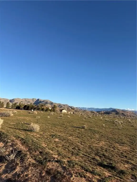 2 Zuni, Apple Valley, CA 92307 - #1