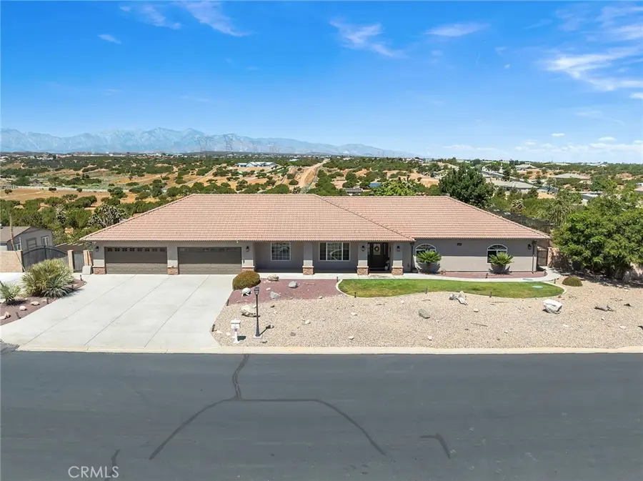6910 Oak Vista Lane, Oak Hills, CA 92344 - #2
