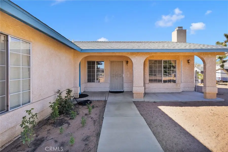 21930 Mohican Avenue, Apple Valley, CA 92307 - #2