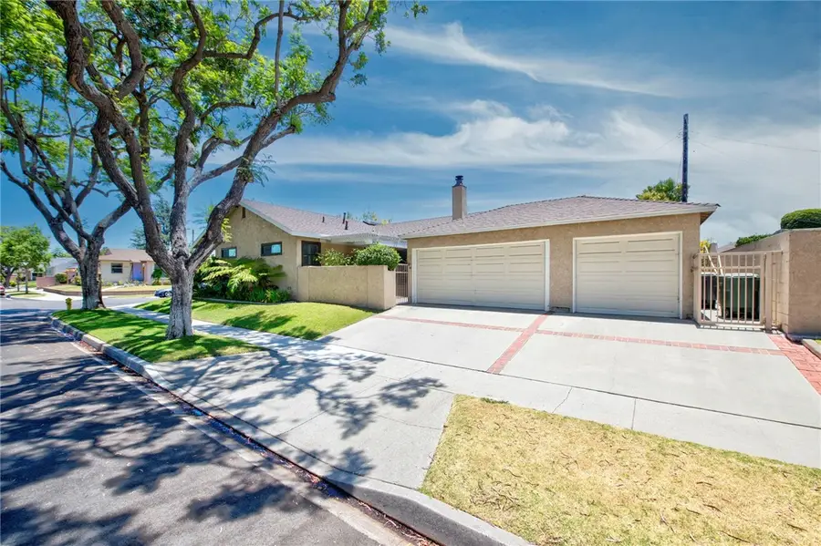 4863 Ocana Avenue, Lakewood, CA 90713 - #2