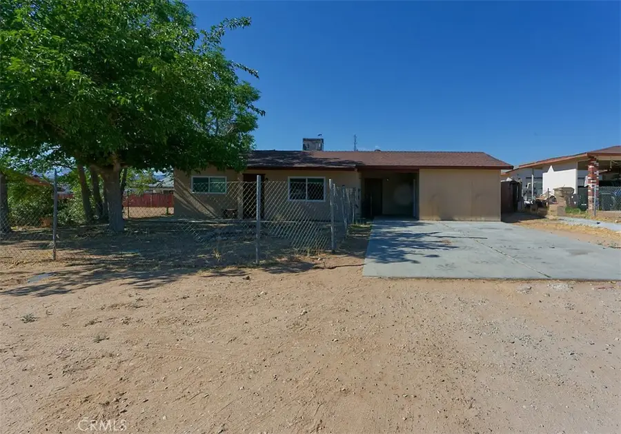 15935 Live Oak, Hesperia, CA 92345 - #3