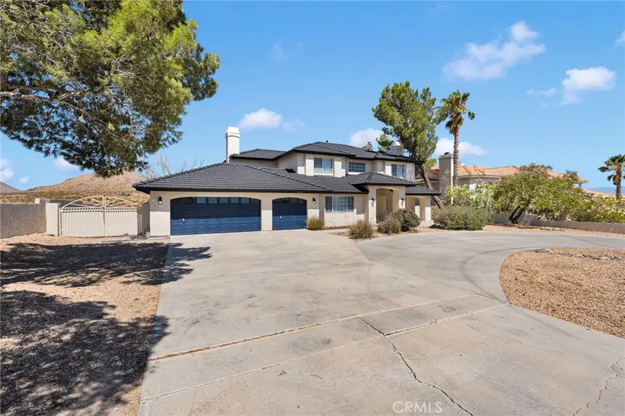 16731 Iwa Road, Apple Valley, CA 92307 - #2