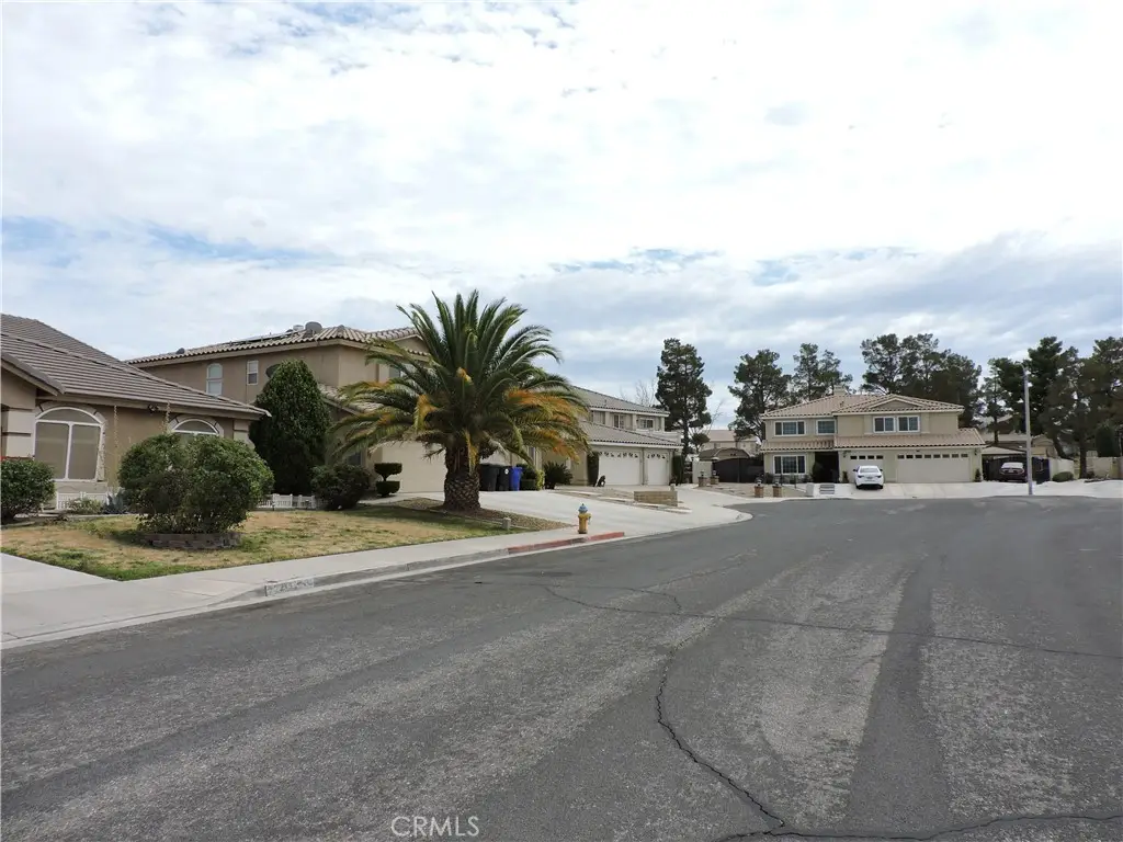 14733 Ladybird, Victorville, CA 92394 - #1
