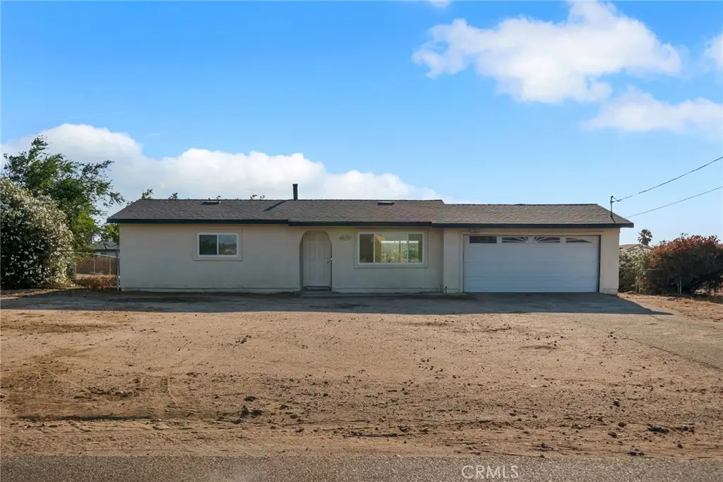10690 Cypress, Hesperia, CA 92345 - #1