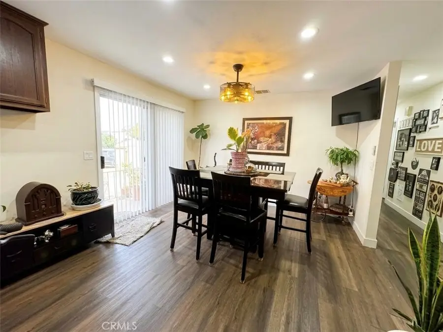 7245 Lyons, Hesperia, CA 92345 - #2