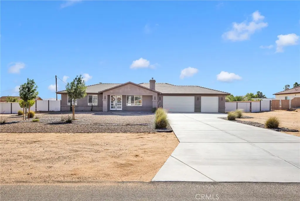 16160 Tenaya, Apple Valley, CA 92307 - #1
