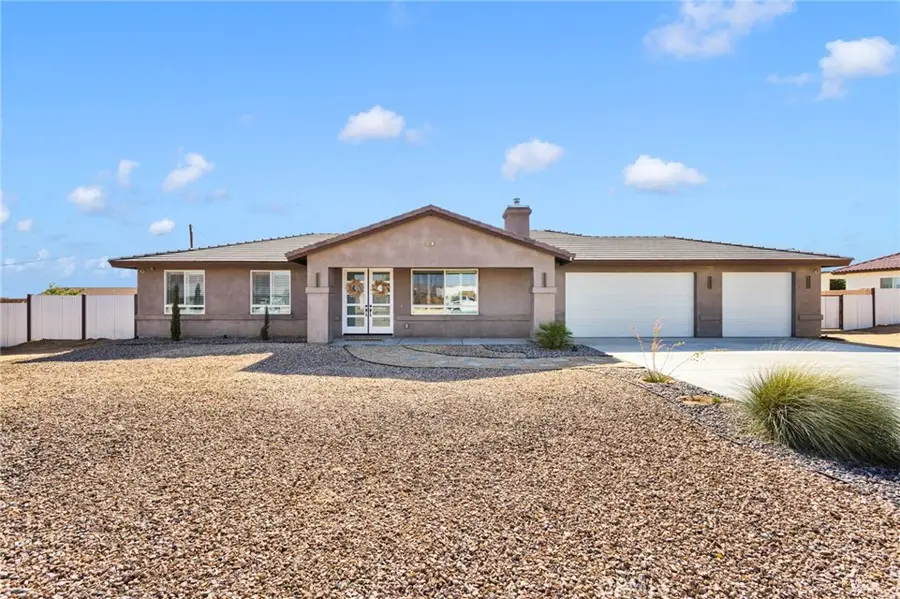 16160 Tenaya, Apple Valley, CA 92307 - #3