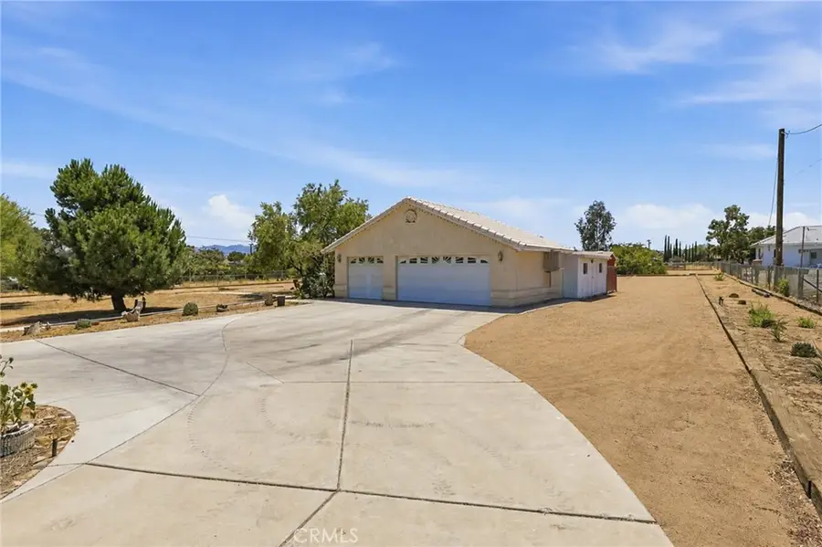 16089 Cactus Street, Hesperia, CA 92345 - #3