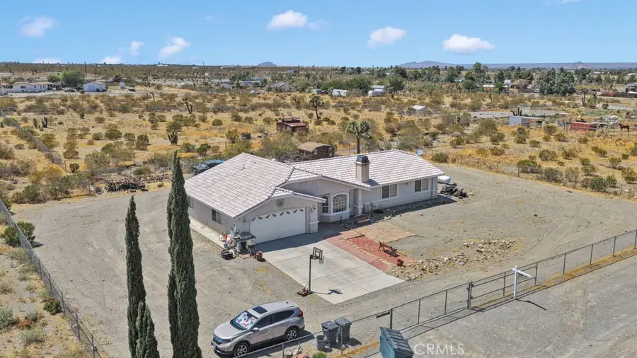 13014 Riggins Road, Phelan, CA 92371 - #2