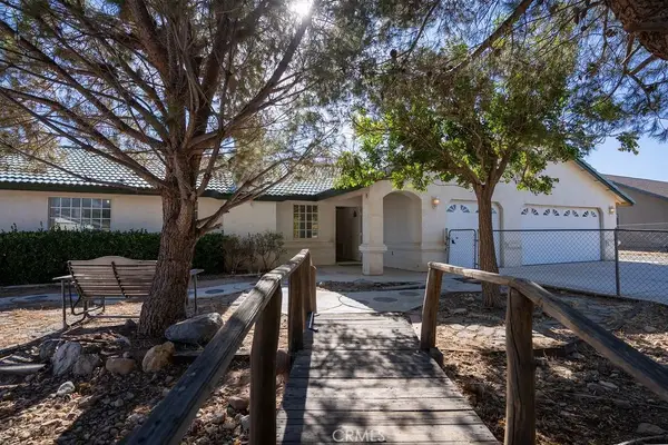 8039 Sherborn Avenue, Hesperia, CA 92345