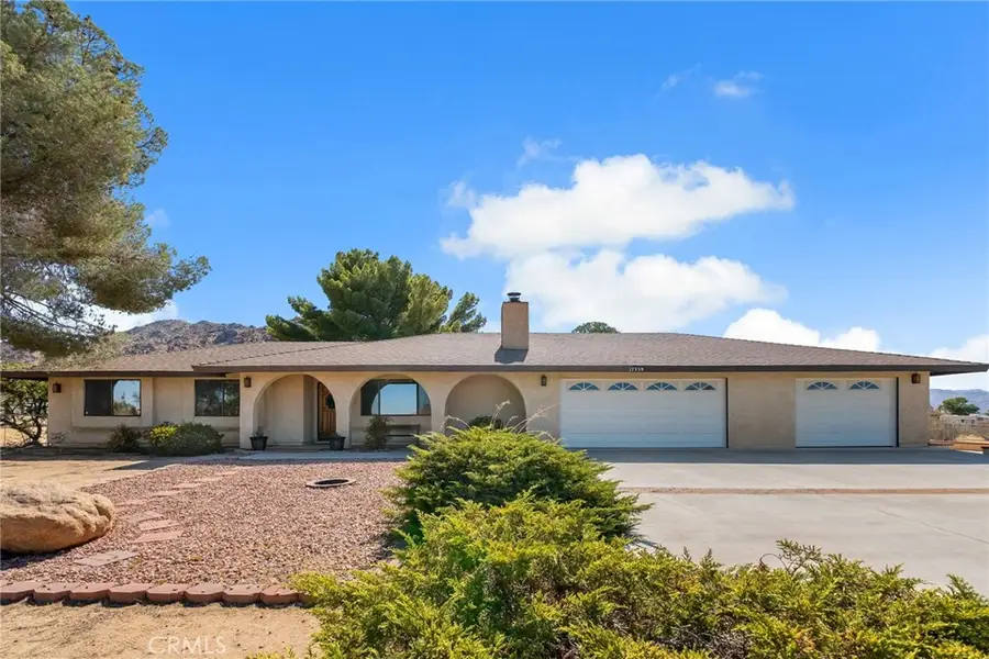 17239 Candlewood, Apple Valley, CA 92307 - #3