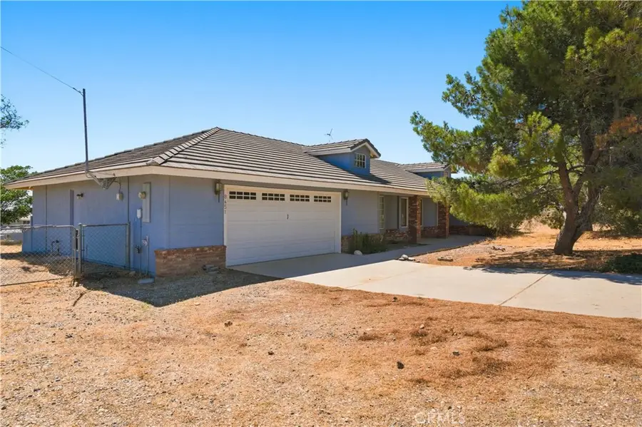 8451 Sky Harbor, Phelan, CA 92371 - #2