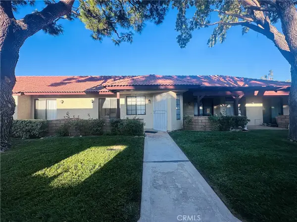 19267 Elm, Apple Valley, CA 92308