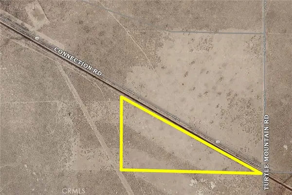 13313001 Connection Road, Herlong, CA 96113