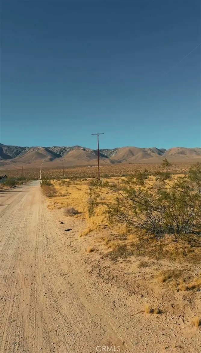 1 Joshua, Lucerne Valley, CA 92356 - #2