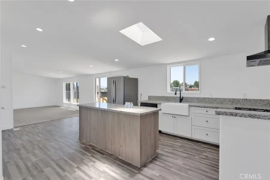 9235 Lindero, Phelan, CA 92392 - #3
