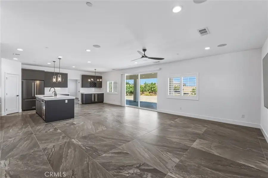 12026 Belmont Road, Oak Hills, CA 92344 - #3