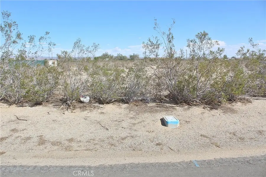 11 Olanche Avenue, Mojave, CA 93501 - #3