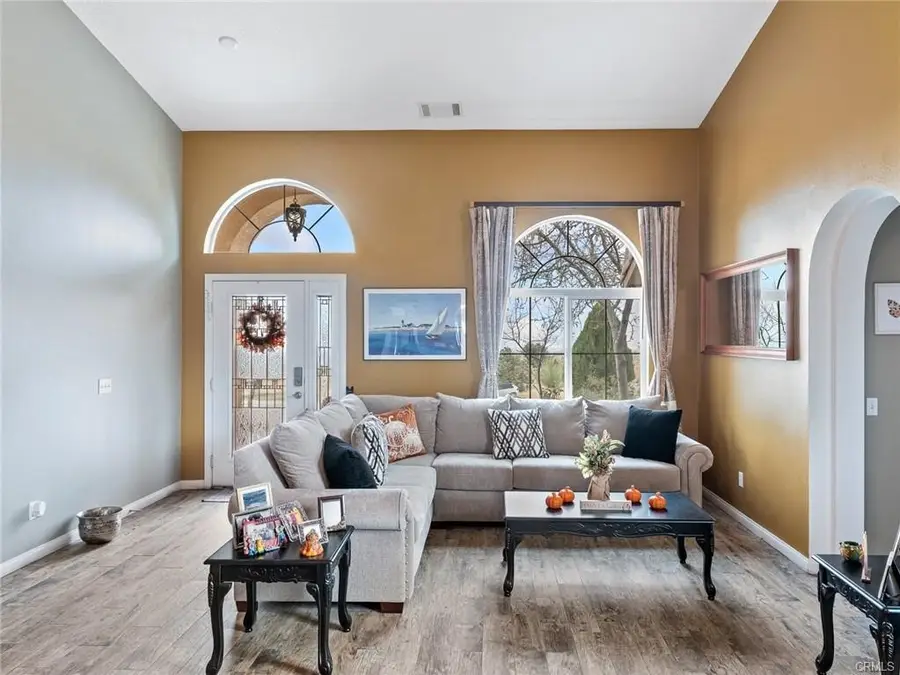 10160 Pineview Road, Pinon Hills, CA 92372 - #3