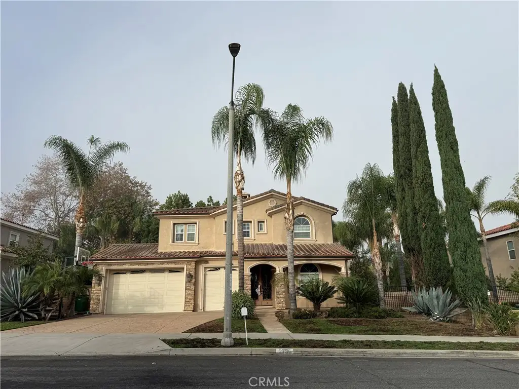 2736 Taylor Avenue, Corona, CA 92882 - #1