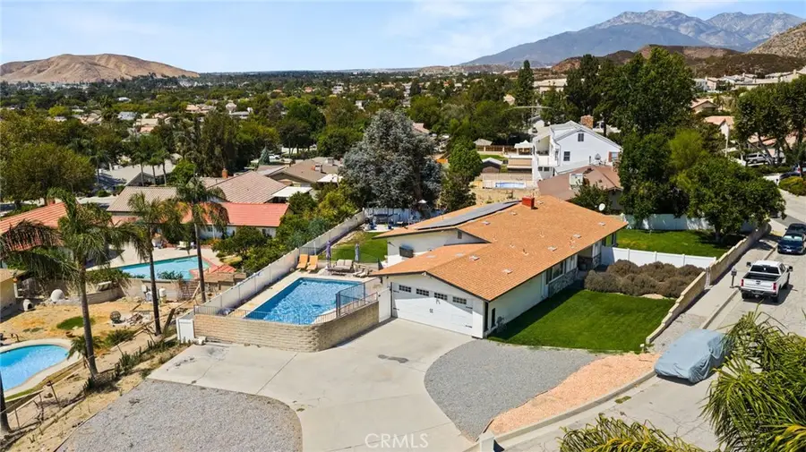 257 W 59th, San Bernardino, CA 92407 - #2