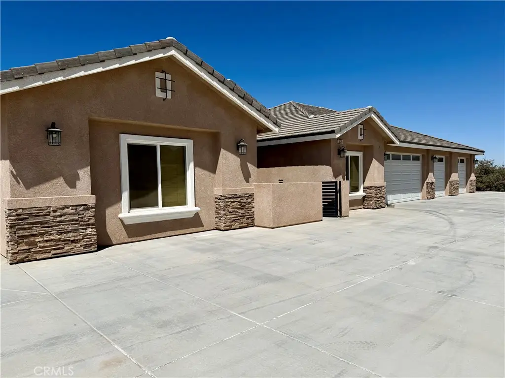 5826 Casita, Oak Hills, CA 92344 - #1
