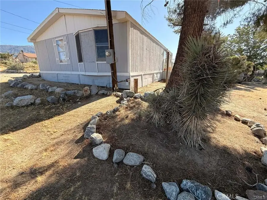 10623 1&2 Desert View, Pinon Hills, CA 92372 - #3