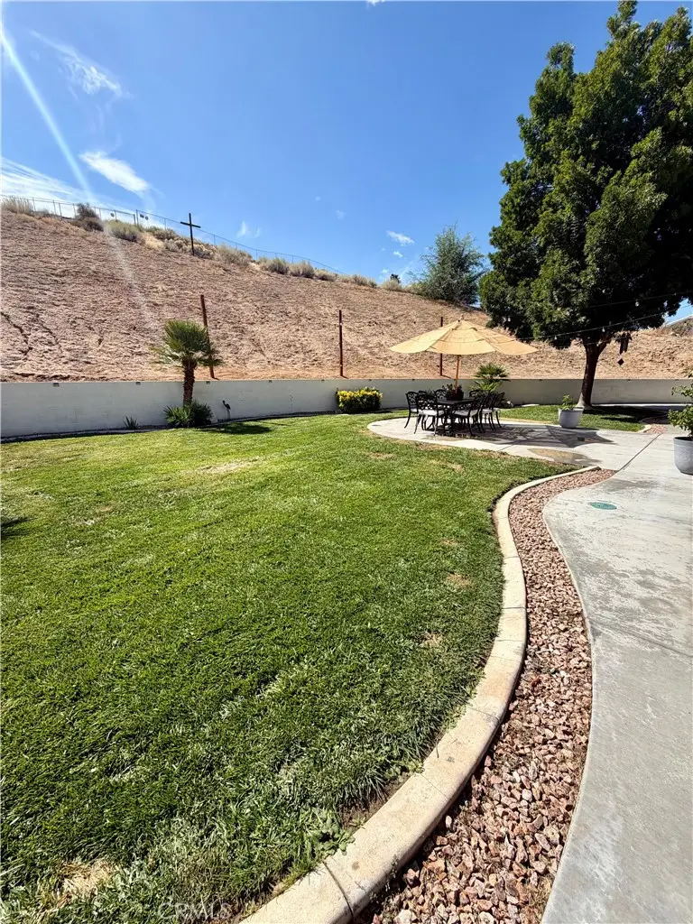 17659 Bangor, Hesperia, CA 92345 - #3