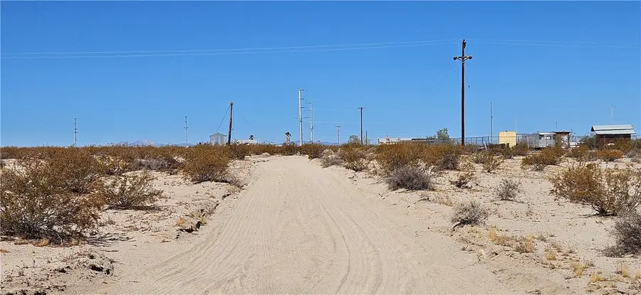 800 Breezy Lane, Twentynine Palms Yucca Valley, CA 92277 - #3