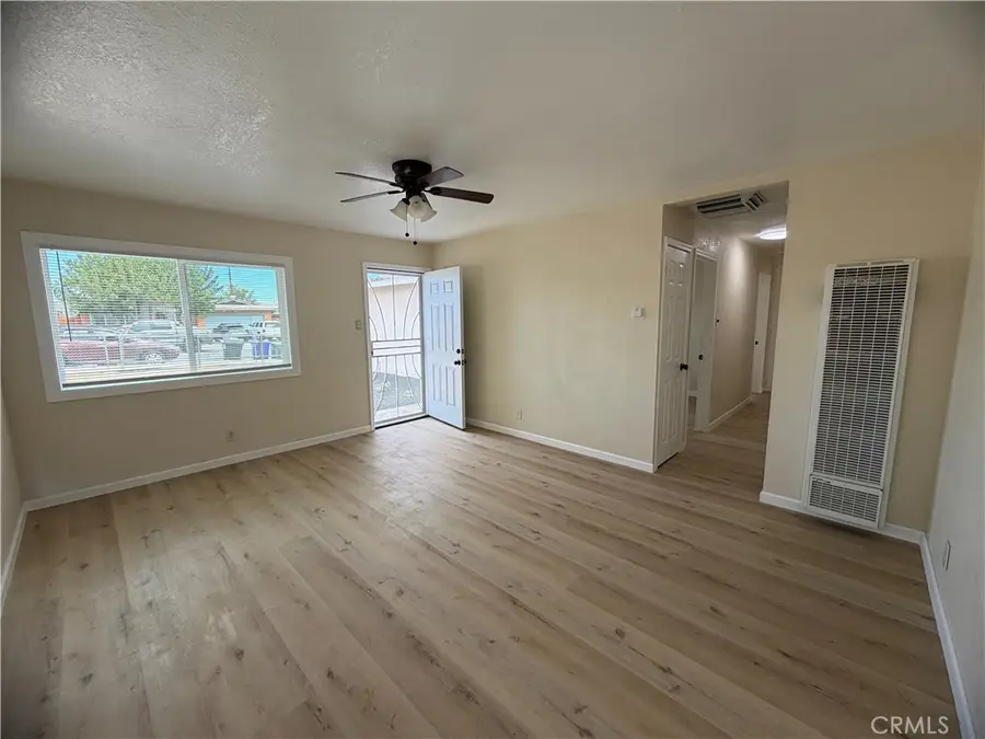 1640 Sunset Street, Barstow, CA 92311 - #2