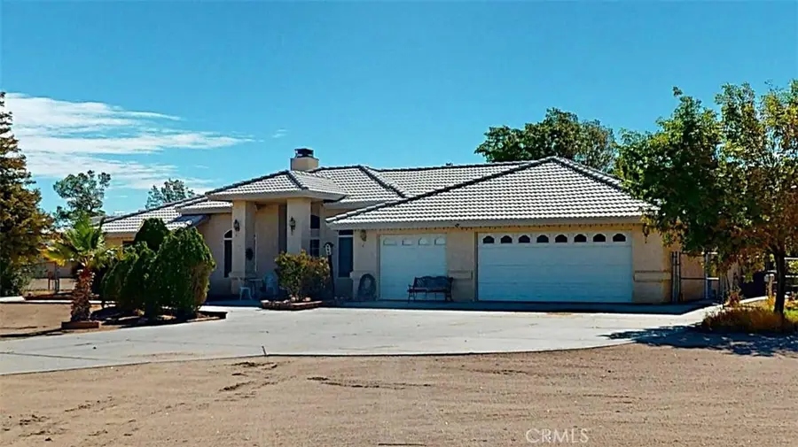 21723 Hercules Street, Apple Valley, CA 92308 - #3