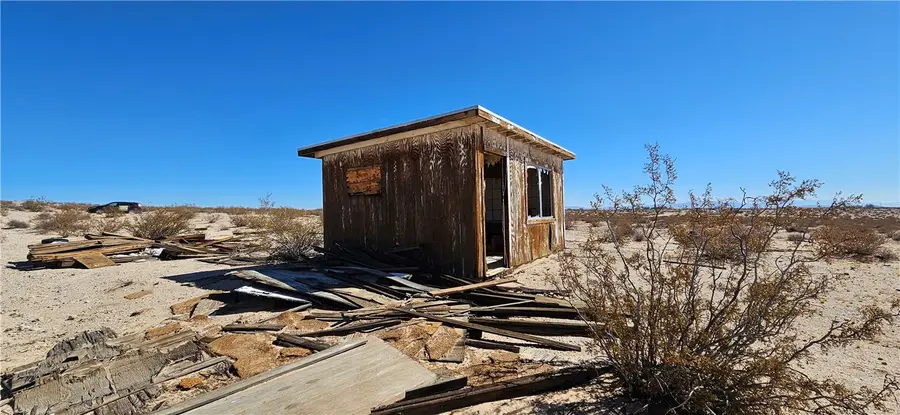 800 Pioneer Trail, Twentynine Palms Yucca Valley, CA 92277 - #3