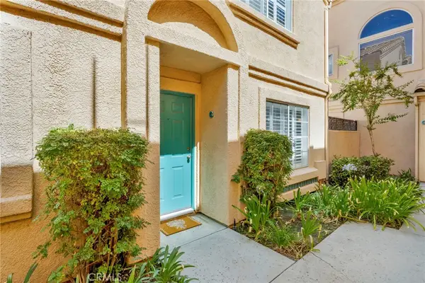 18820 Vista Del Canon #C, Newhall, CA 91321